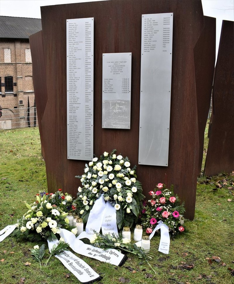 Gedenkfeier für die Opfer des Nationalsozialismus 2023 | Mahnmal Augustaschacht